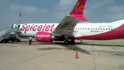 No medical help, hurt during landing, says techie who was trapped in Mumbai-Bengaluru Spicejet flight loo