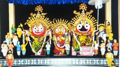 Amid Ram Mandir fervour, Jagannath’s Raghunath besha attracts devotees at Puri exhibition