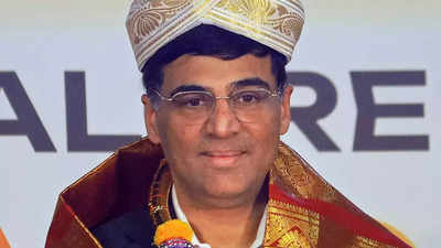 Anand exhorts young GM crop to overhaul his best rating