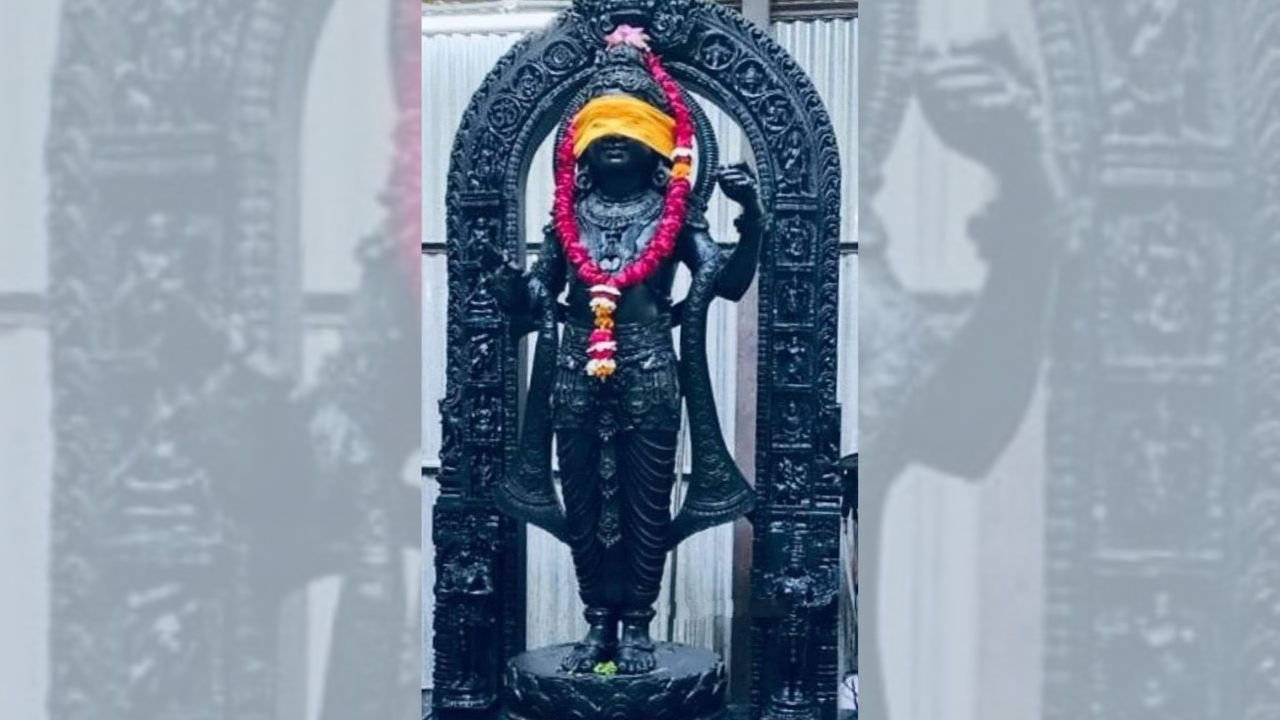 The idol of Ramlalla sitting in the sanctum sanctorum is very strong, these 5 things make it special