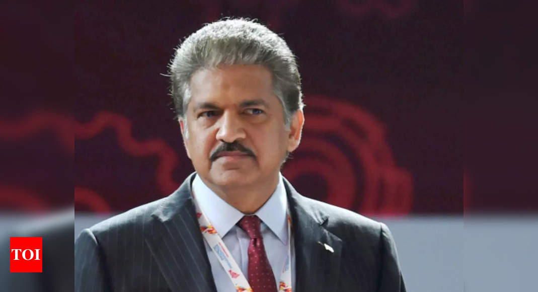Anand Mahindra Impressed by Amazing Robots |
