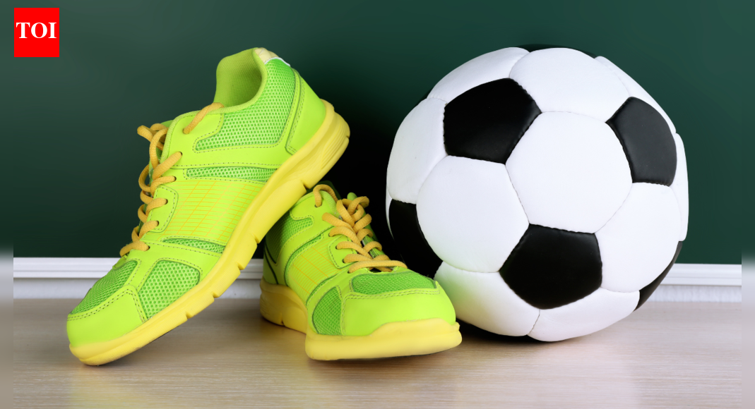 Tips for Selecting the Best Football Shoes | Expert Advice | - The ...