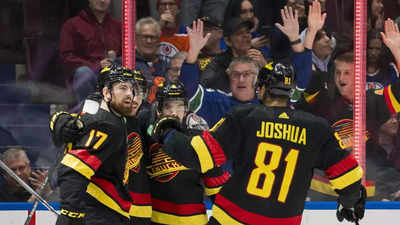 Vancouver Canucks plan to 'empty the tank' before break, welcome Toronto Maple Leafs
