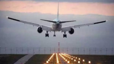 Cargo plane makes emergency landing shortly after takeoff at Miami airport