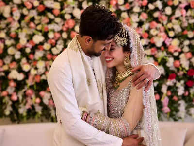 ​Who is Sana Javed? Pakistani cricketer Shoaib Malik's third wife