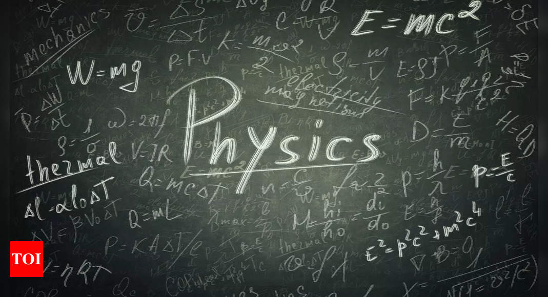CBSE 12th Board Exam 2024: 10 Important Derivations in Class 12 Physics
