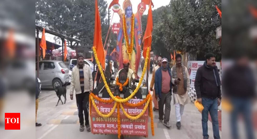 Pran Pratishtha: Devotee Arrives at Ayodhya in Customised Bike ...