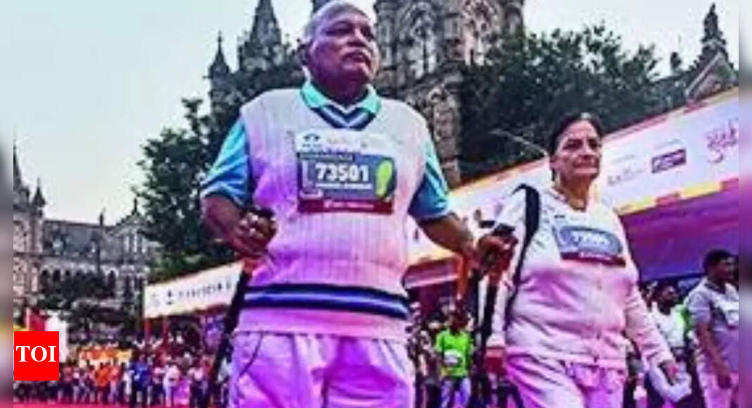 Mumbai marathon takes sombre turn as 2 participants die