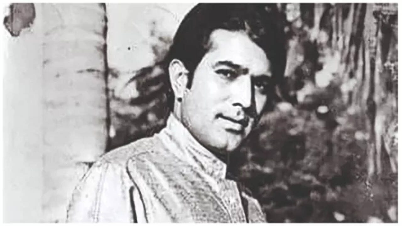 Rajesh Khanna’s guru kurtas designed by Supriya Pathak’s father
