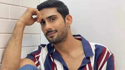 Prateik Babbar on his experience working for 'Dhobi Ghat': I went to real dhobi ghats and washed clothes for five hours every day for a week