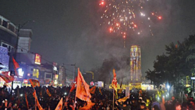 Festive cheer in Dehradun as 'Pran Pratishtha' celebrated like Diwali