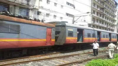 Train runs over 3 rail staffers in Maharashtra