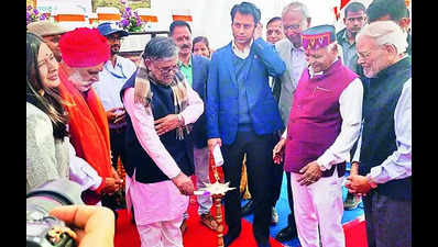 Assam guv Kataria starts 2nd ropeway at Neemuch Temple