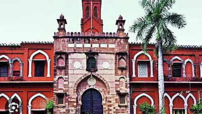 Muslims behind AMU gave up its minority status in 1920: Centre