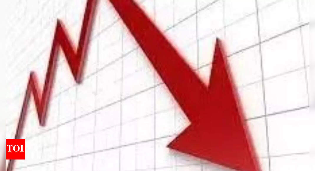 Drained by fund outflows, abrdn pursues deep cost cuts – Times of India