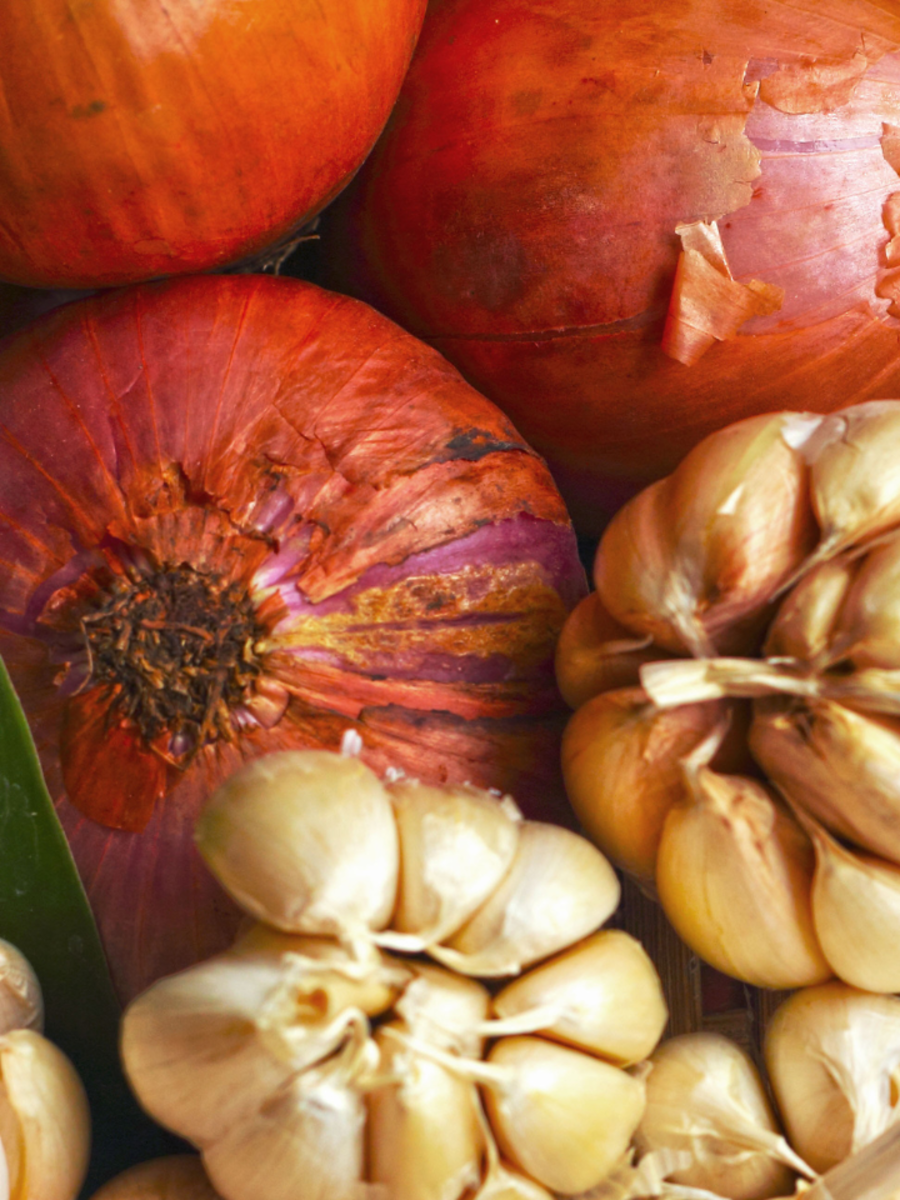 9 Tips To Reuse Onion And Garlic Peels Times Now