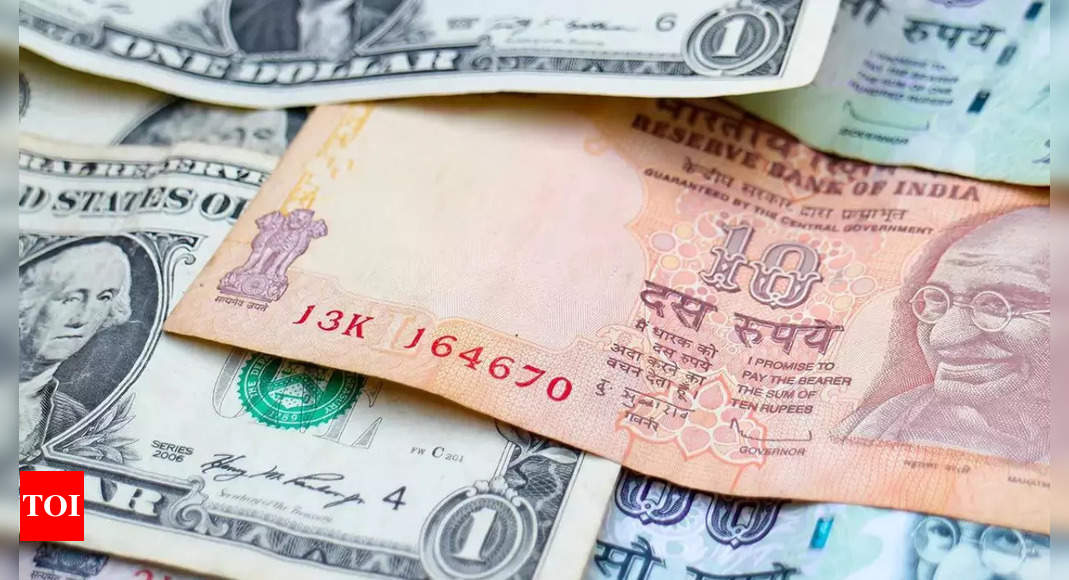 CareEdge ratings forecasts rupee at 82 vis-a-vis dollar in 2024