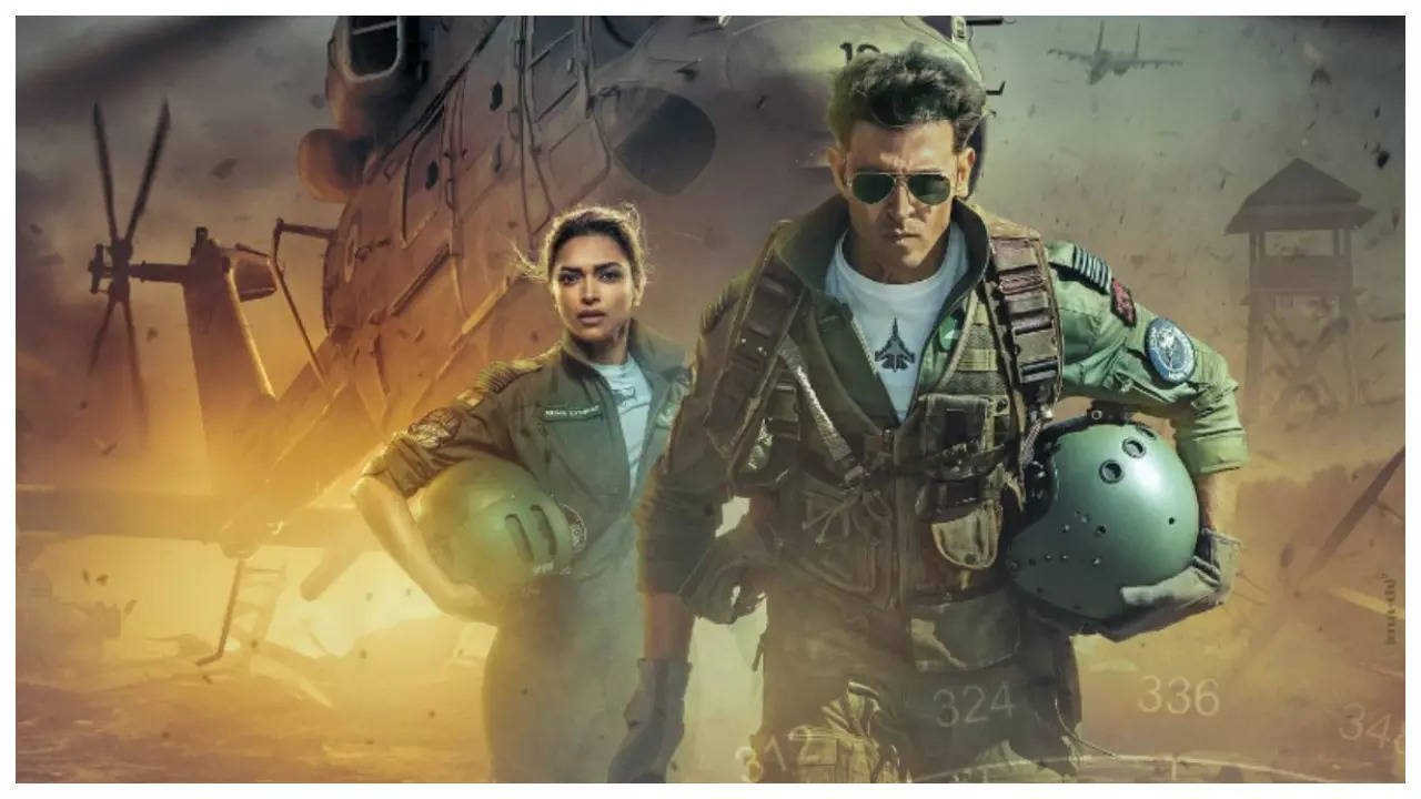 Fighter Movie Review and Box Office Collection Updates: Day 1 box office of  this Hrithik-Deepika film is similar to Shah Rukh Khan's 'Dunki' - The  Times of India