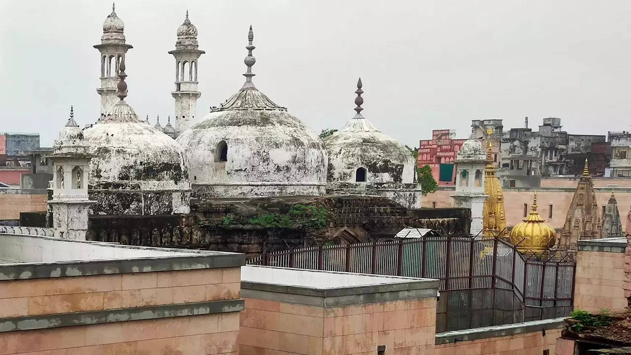 Gyanvapi Mosque: ASI Report Confirms Existence of Large Hindu Temple |  India News - Times of India