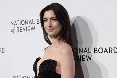 Anne Hathaway joins Condé Nast strike, walks out of Vanity Fair shoot