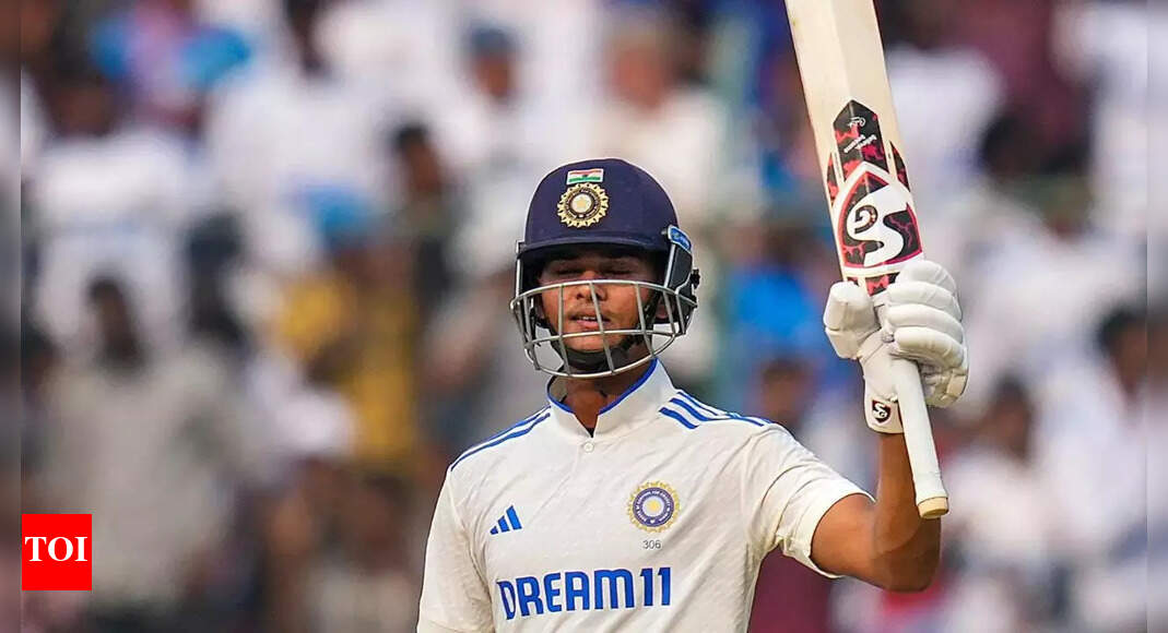 India vs England 1st Test: Day 1 Highlights and Analysis | Cricket News &ndash; Times of India