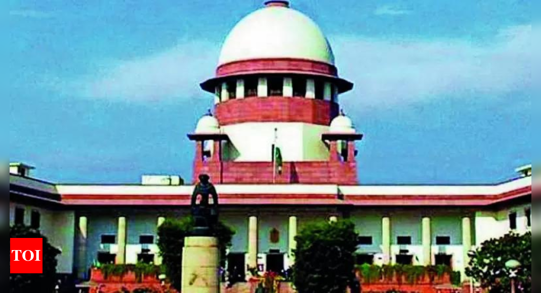 Supreme Court 5-Judges bench to hear Calcutta High Court judge vs judge ...