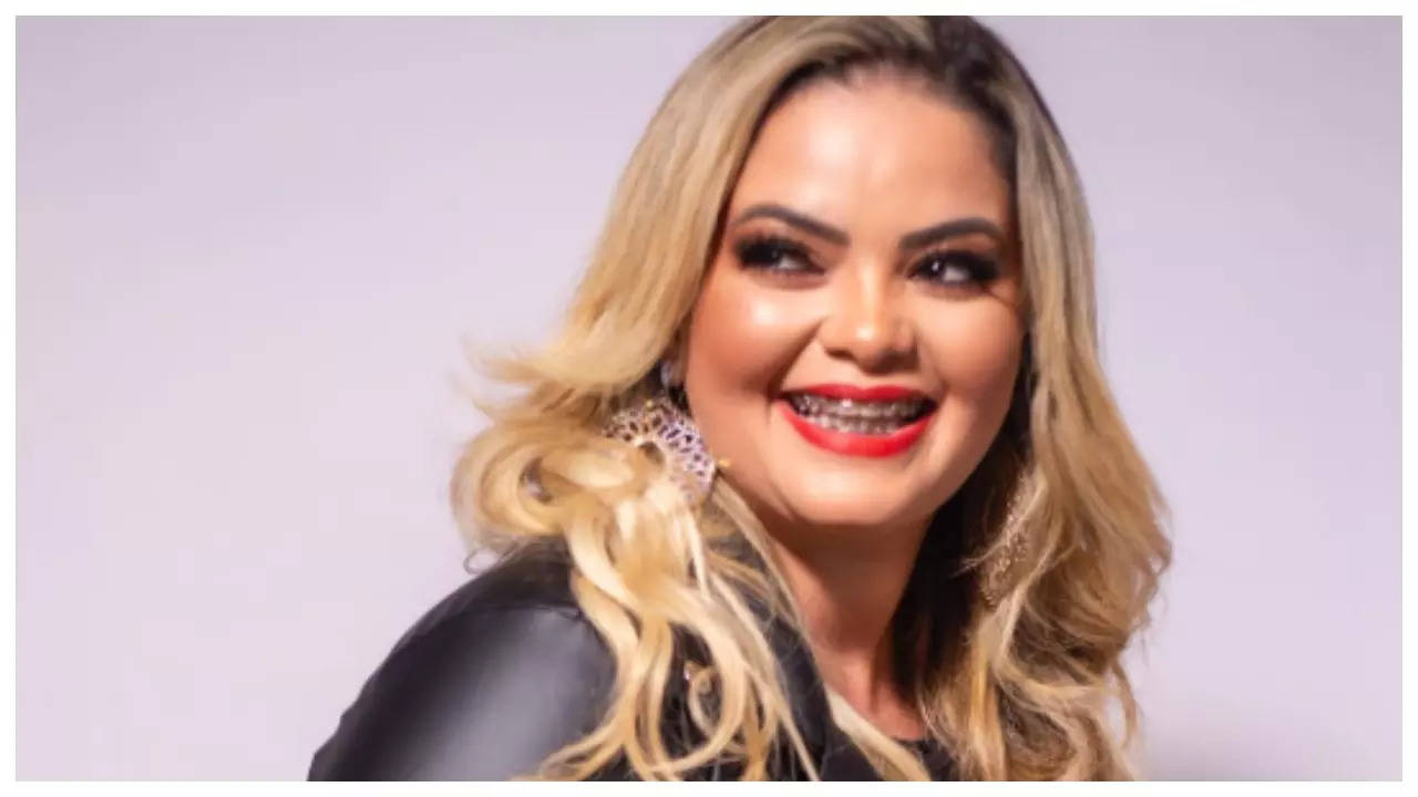 Brazilian Pop star Dani Li passes away at 42 following