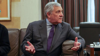  Foreign minister Antonio Tajani