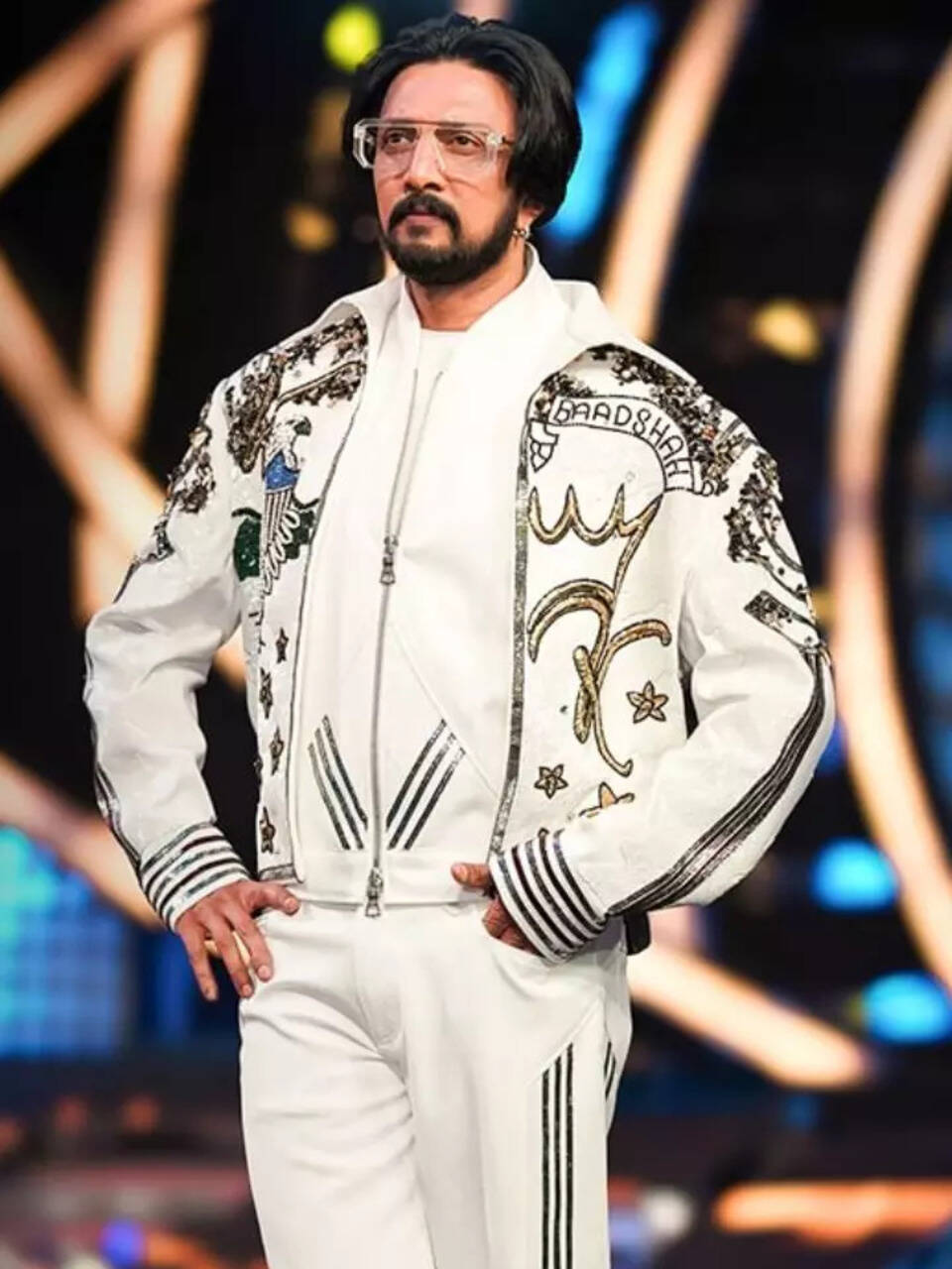 Bigg Boss Kannada 10: Host ​Kiccha Sudeep's stylish finale look