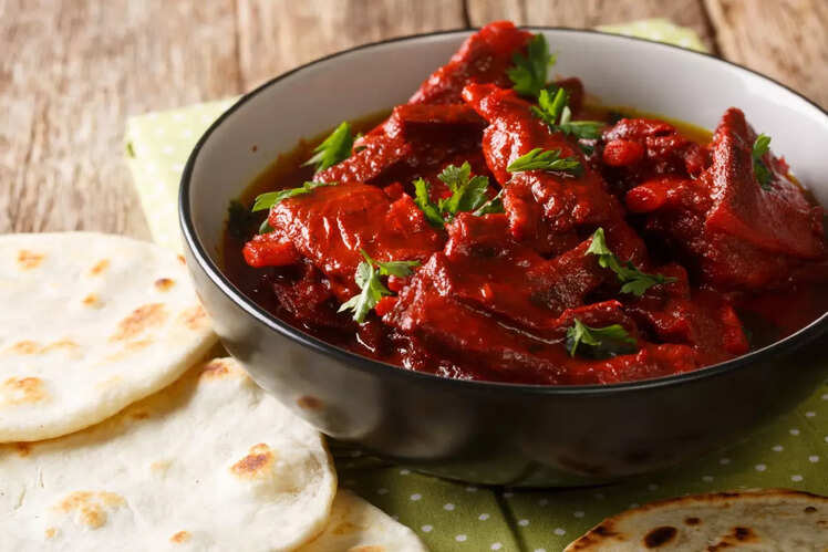 Laal Maas