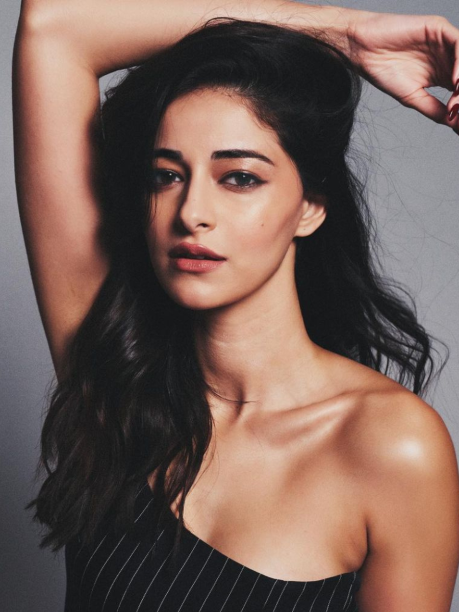 Ananya Panday’s Yoghurt-Haldi Face Mask For Glowing Skin | Times Now