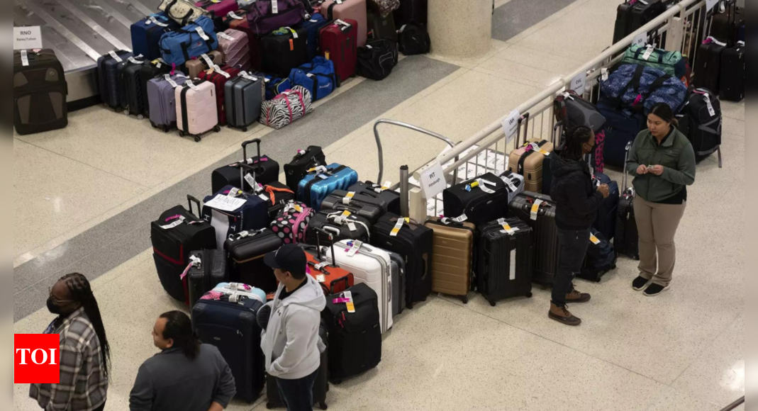 Baggage Carousel Kolkata Airport Sets Time Limits for Baggage