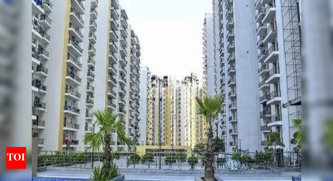 No water in condo for a week, residents visit friends, relatives | Noida News - Vimarsana News