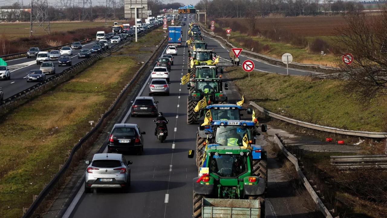 France to push for EU law changes as farmers block Paris highways – Times of India