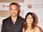 Vijay Anand, Wife Sonali Khare