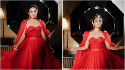 Manasi Parekh stuns fans in glamorous red look
