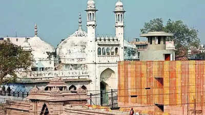 Gyanvapi built in 15th century, extended twice later, says mosque committee