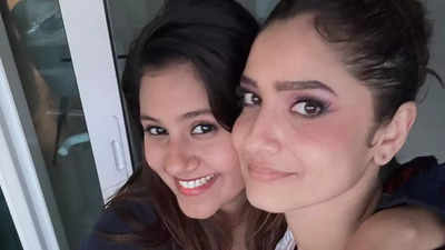 Anjali Arora catches up with Ankita Lokhande at the latter's house after the Bigg Boss 17 grand finale; see pics