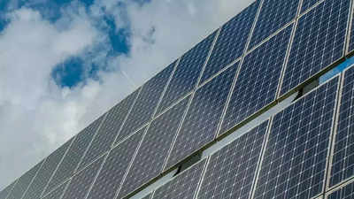 Delhi: How rooftop solar panel may bring power bill down to zero