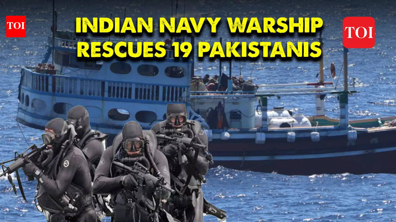 Indian navy warship rescues 19 Pakistani nationals from Somali pirates