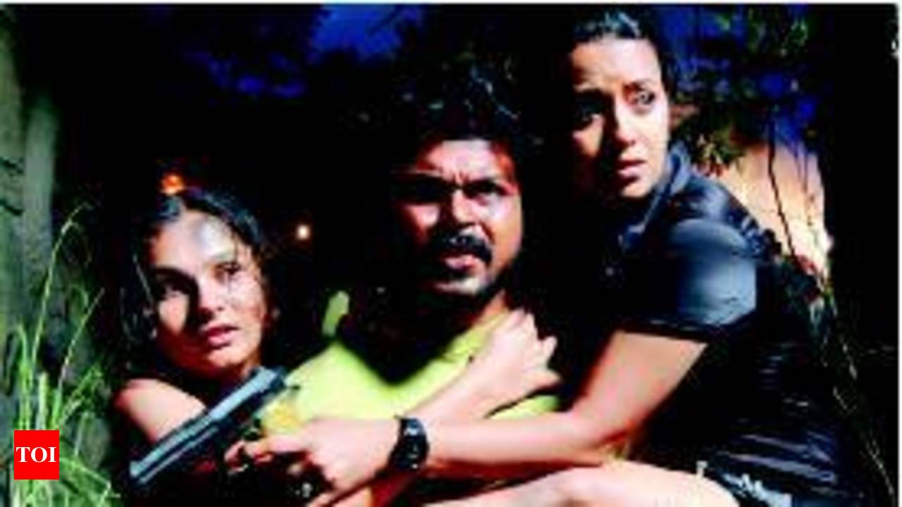 Aayirathil Oruvan tamil Movie - Overview
