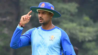 Mayank Agarwal rushed to hospital after onboard medical emergency