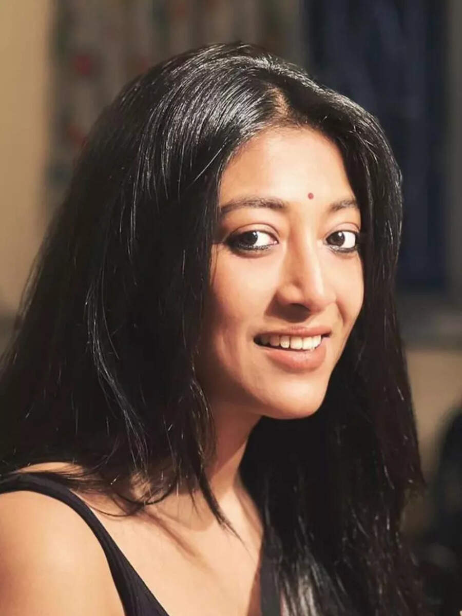 Paoli Dam radiates timeless elegance, truly the epitome of Bengal's