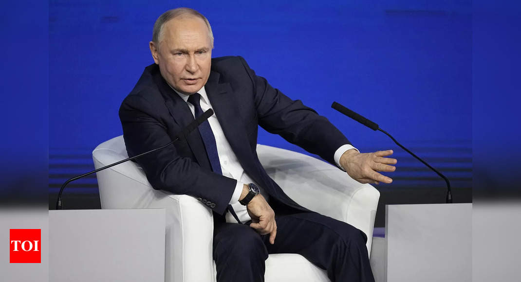 Kremlin Goes After Russians Abroad Who Criticize Putin’s War | World News – Times of India