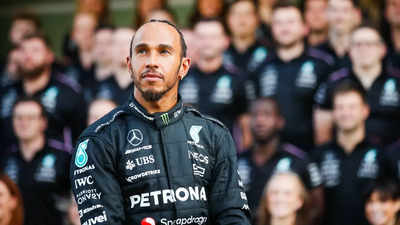 Lewis Hamilton poised to make shock Ferrari switch for 2025 F1