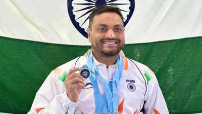 Shams Aalam on cloud nine with two world No.1 rankings