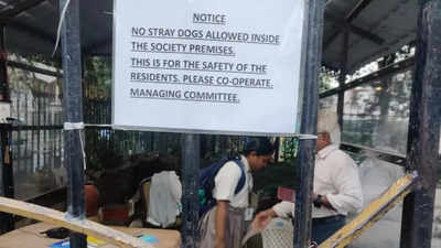 Mumbai: Activists protest against society notice that 'stray dogs not allowed'