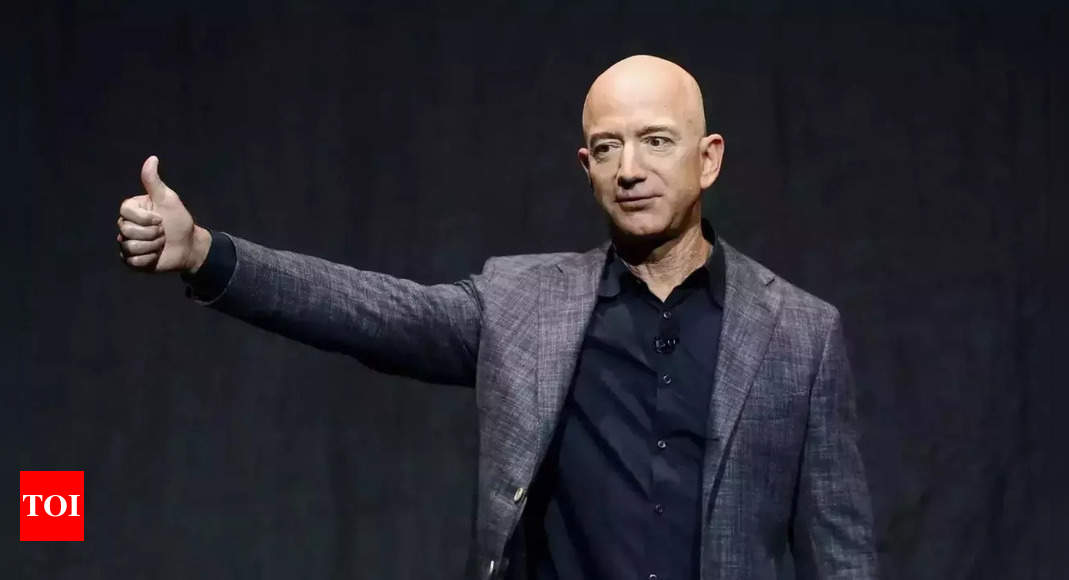 Jeff Bezos to promote 50 million stocks of Amazon by means of Jan 31 nearest week: Document newsfragment