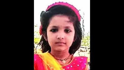 6-yr-old girl crushed to death by tractor trolley in Ayodhya Nagar