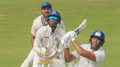 Ranji Trophy: Shivam Dube, Suryansh Shedge help Mumbai dominate Bengal